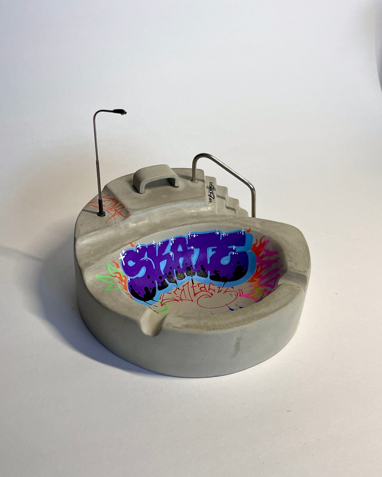 Streetlight Sk8Tray: PreTag