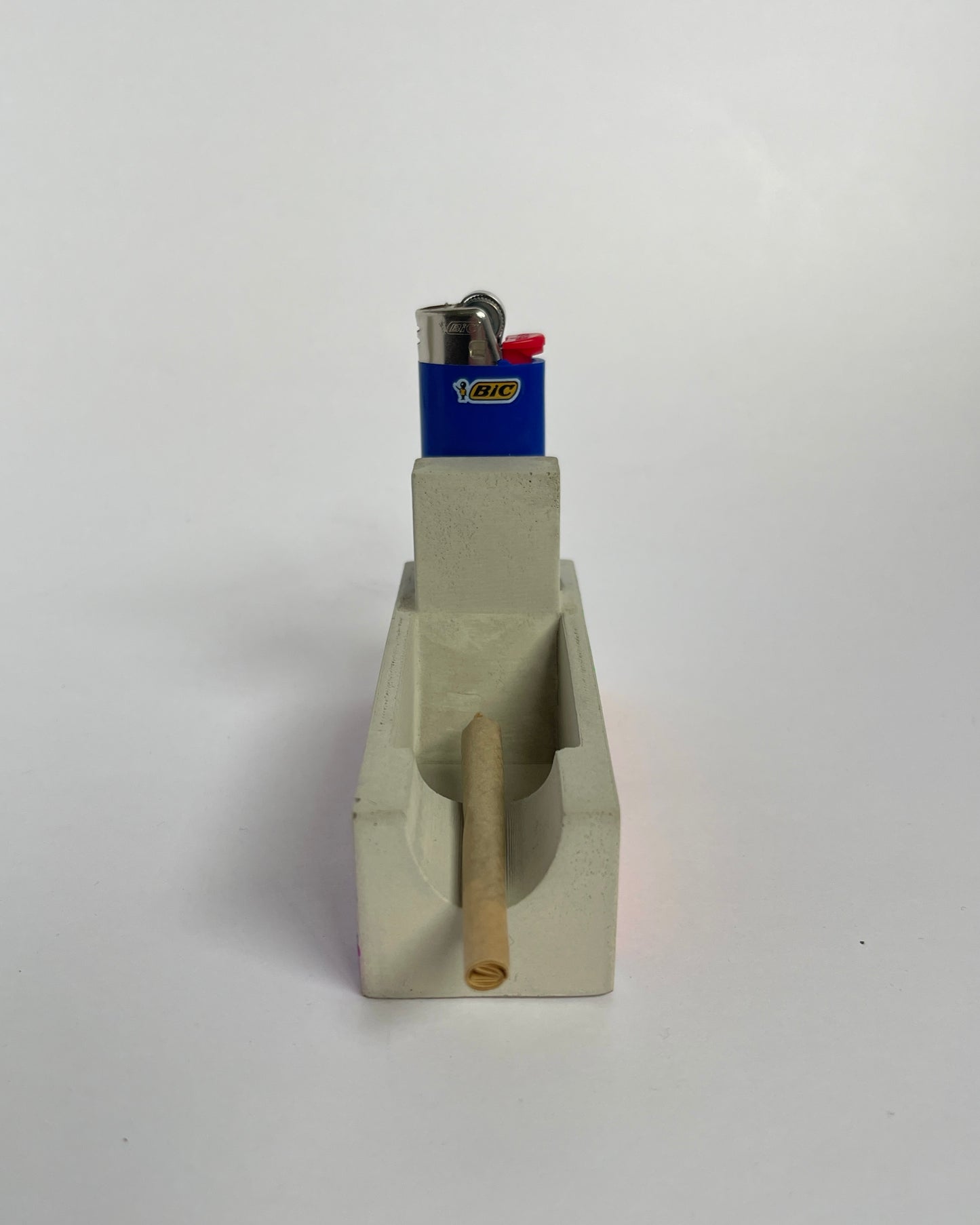 Grip n Rip Ashtray: BlankCanvas