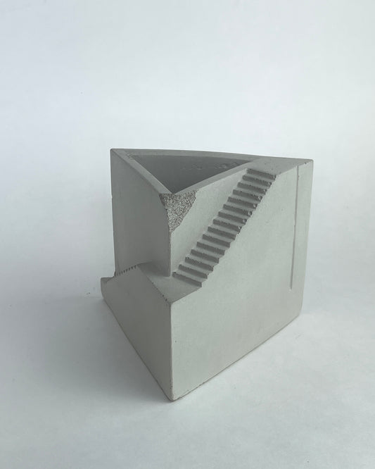 BLEM Stairskape Planter